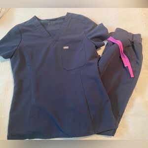 Figs night sky scrub set size medium